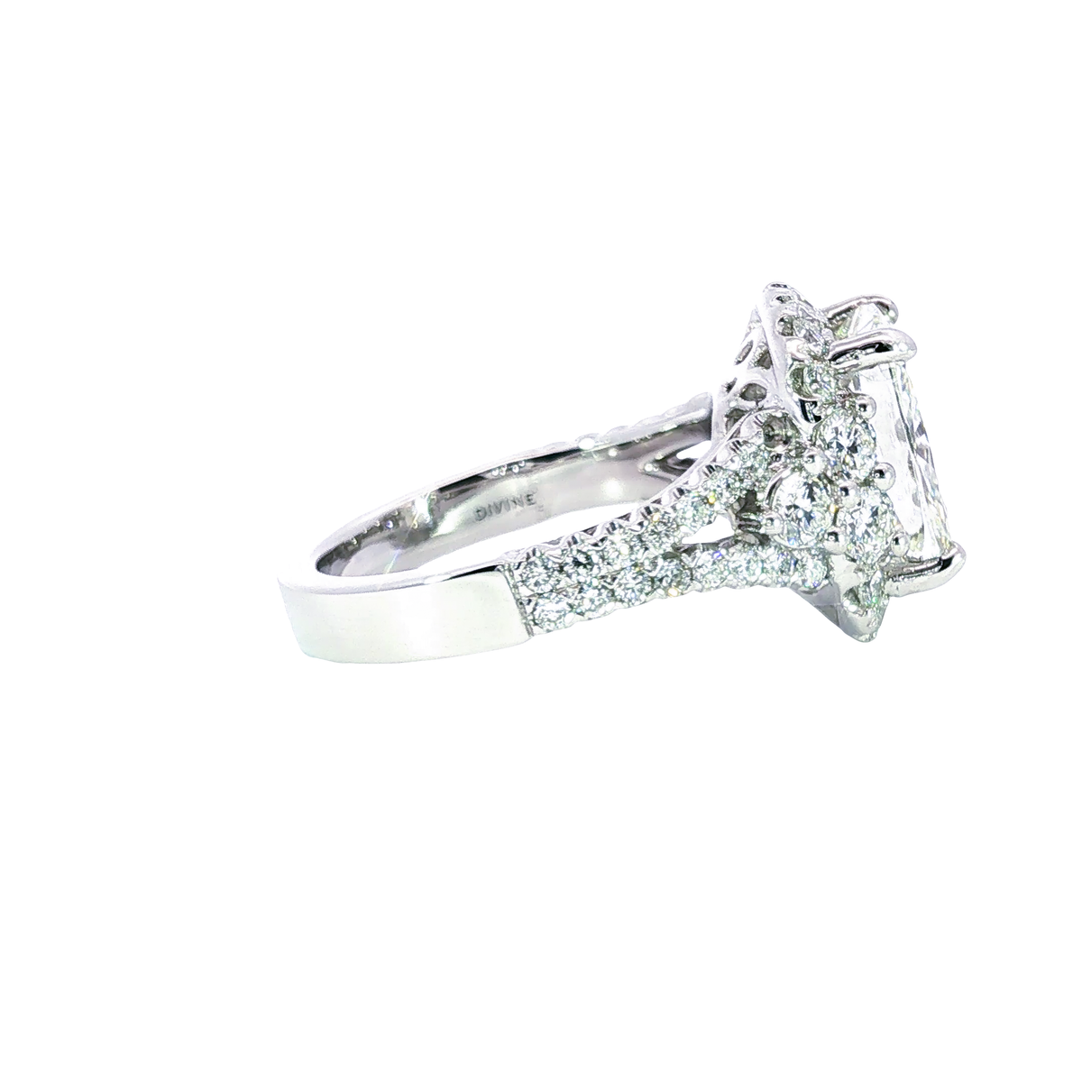 950 White Platinum Engagement Rings | Carroll's (view 4)