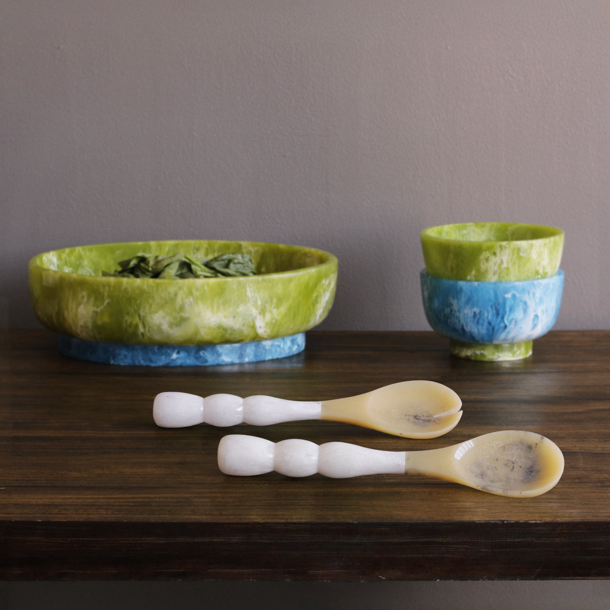 RESIN Rio Small Bowl with Base (Green and Blue)