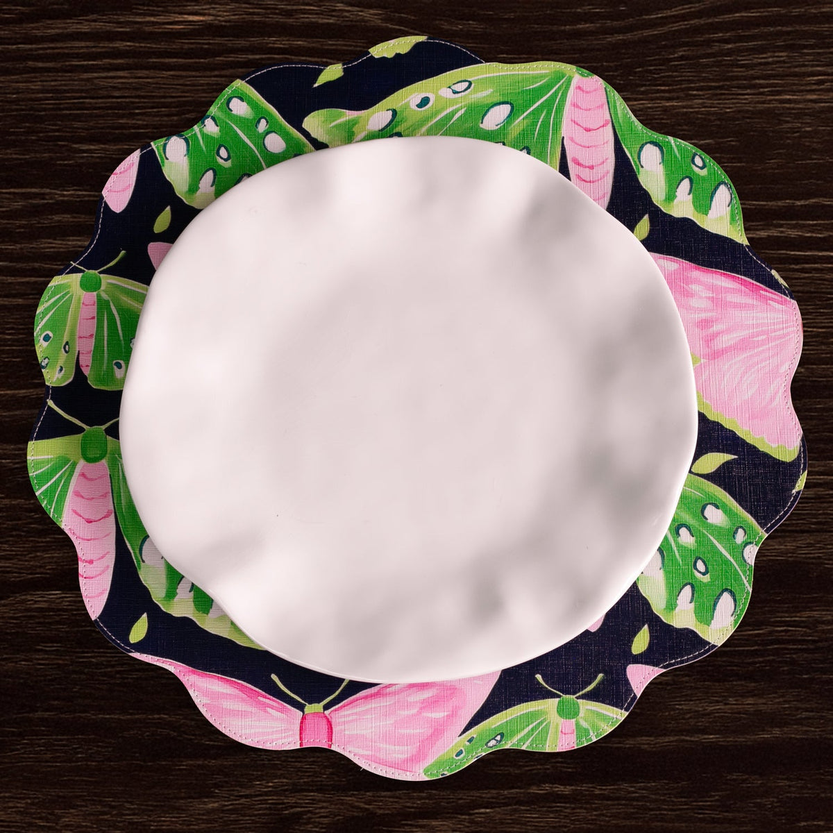 VIDA Butterflies & Flowers Reversible  Round Placemats Set of 4 (Pink & Green)