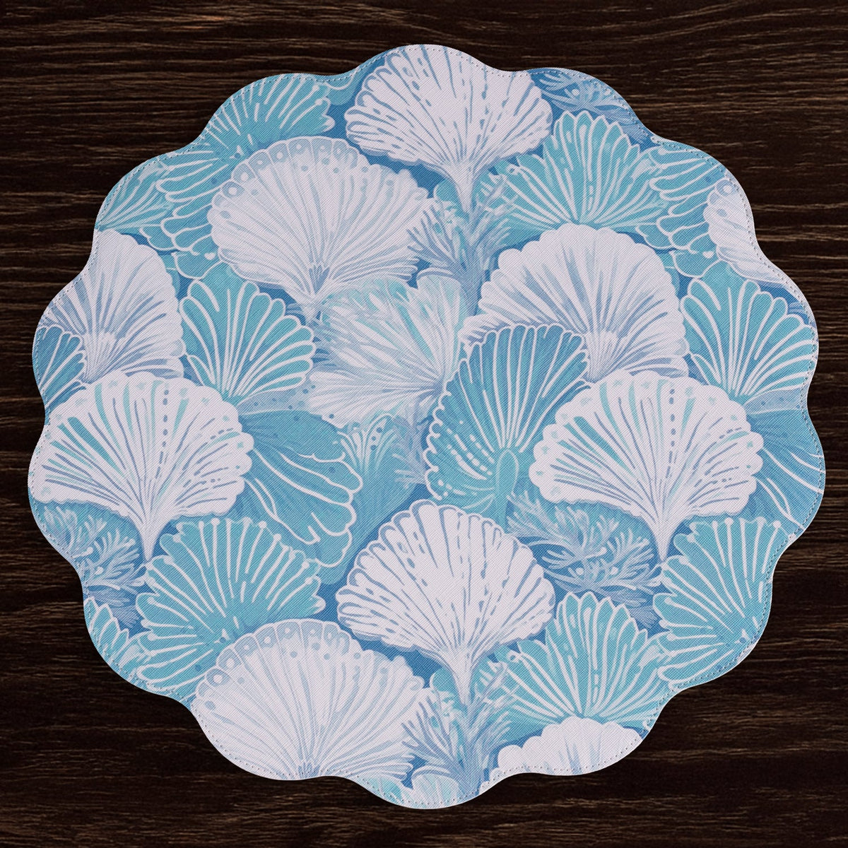VIDA Shells & Scallops Reversible  Round Placemats Set of 4 (Blue & White)