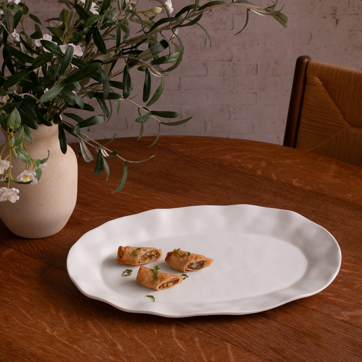 VIDA Nube Large Oval Tray (White)