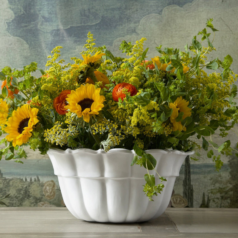 VIDA Tuscany Extra Large Centerpiece/Punch Bowl (White)