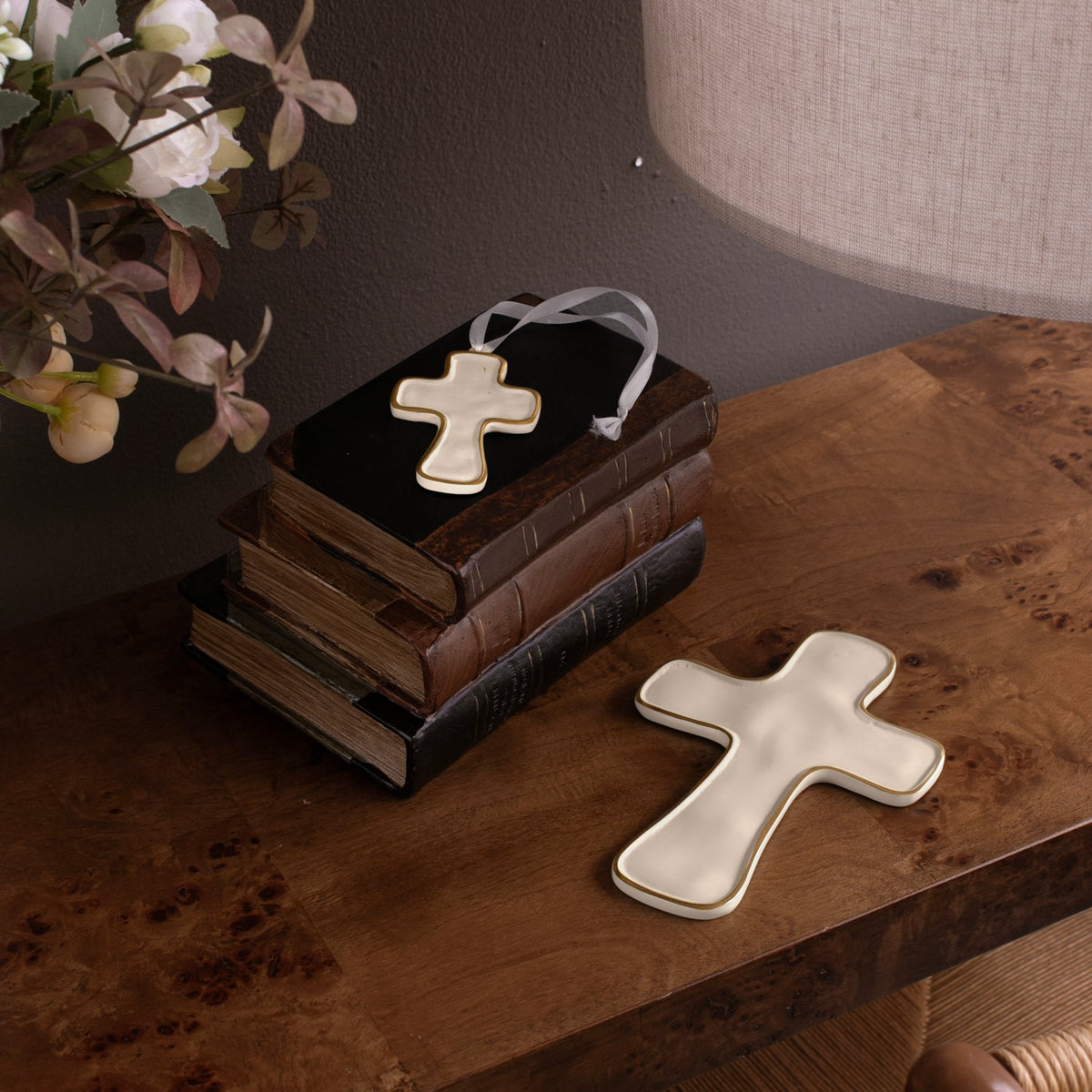 ENCANTO  Athens Cross (Cream)