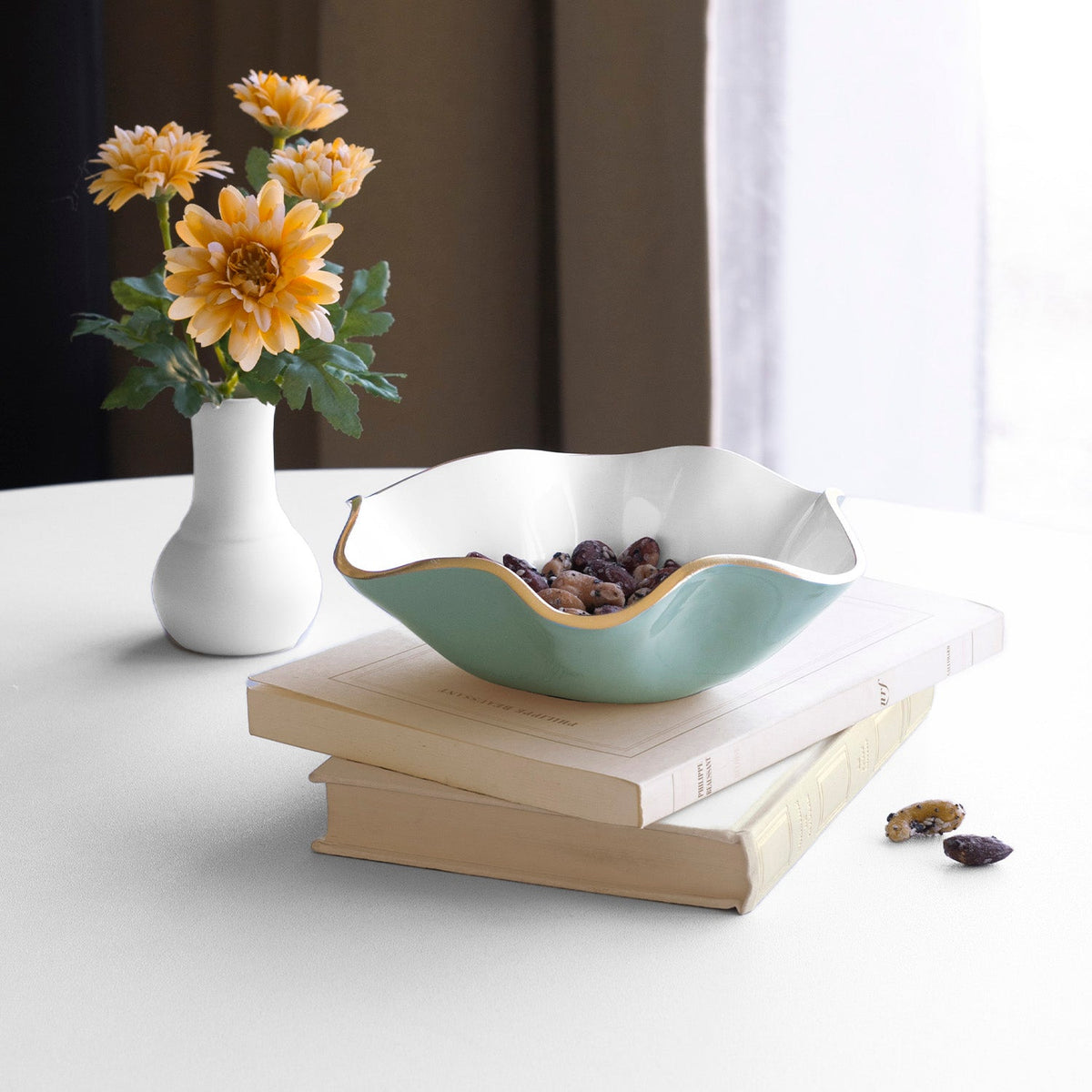 ENCANTO Carola  Small Round Bowl (Turquoise and White)