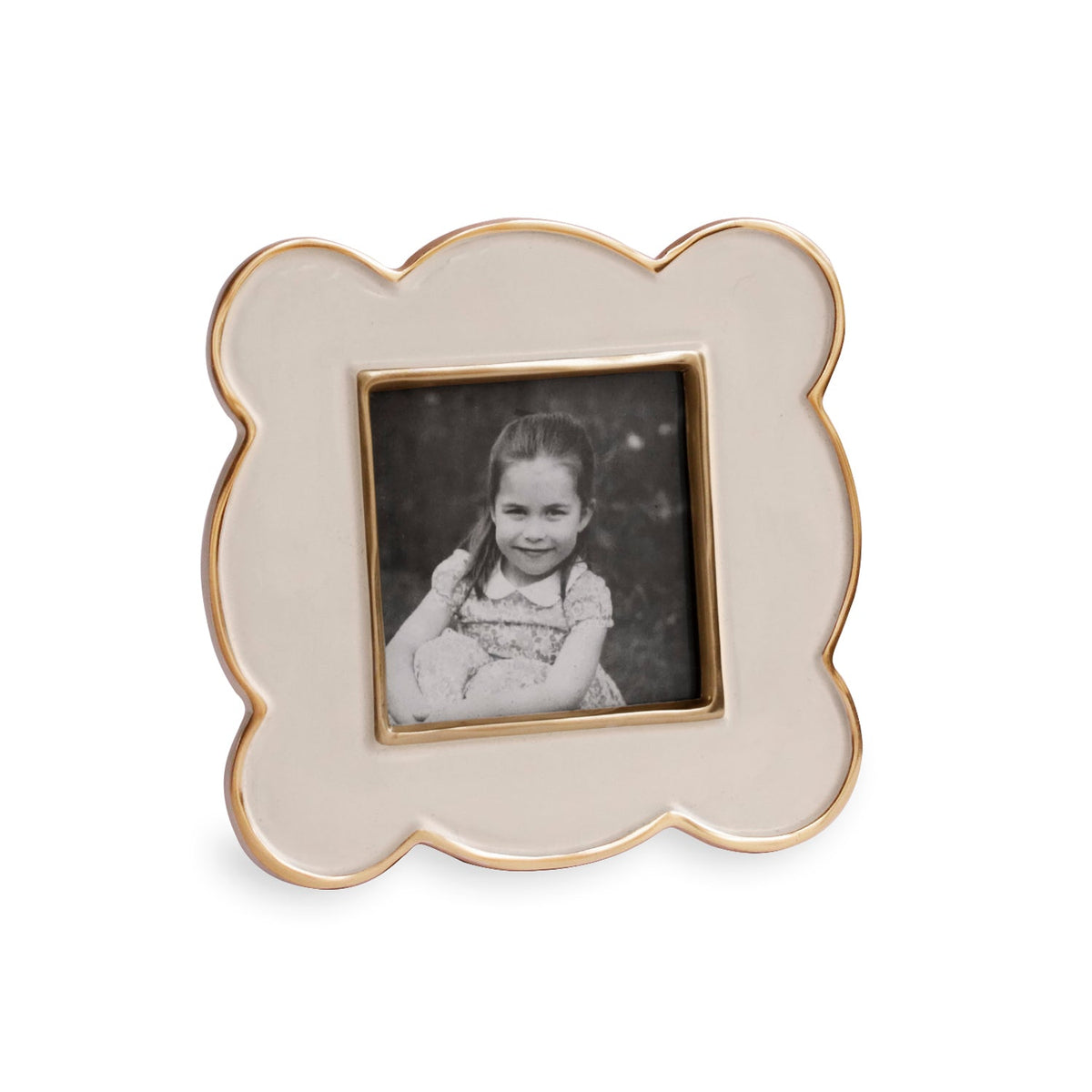 ENCANTO Amelia Giftables Frame 3