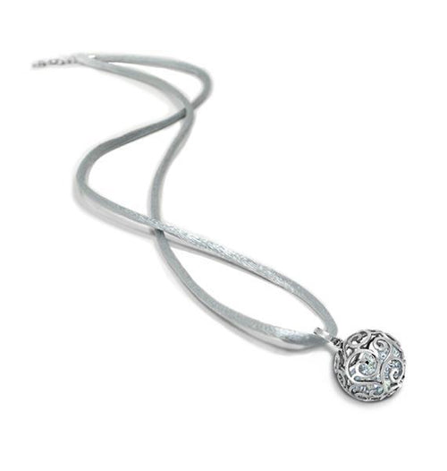 Pendants | Carroll's