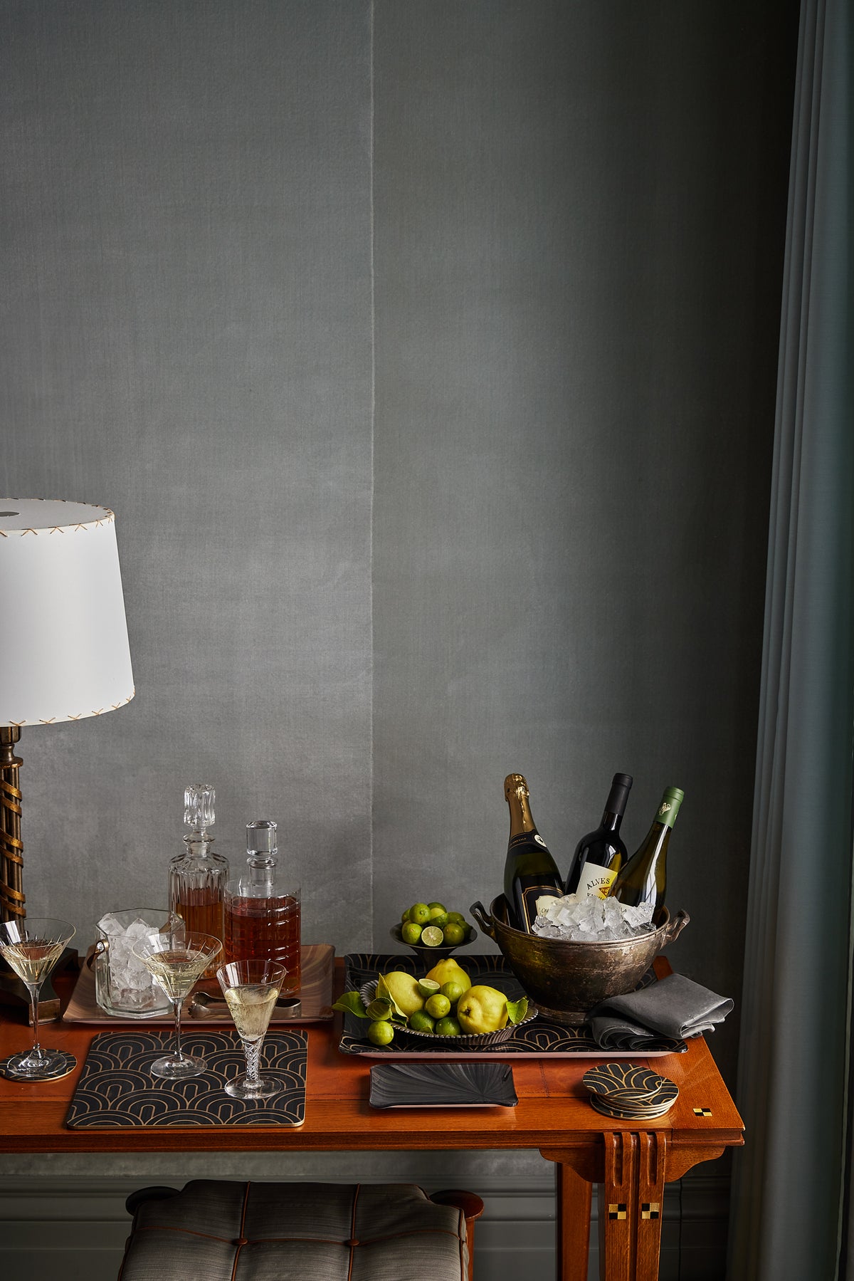 Deco Acrylic Serving Tray