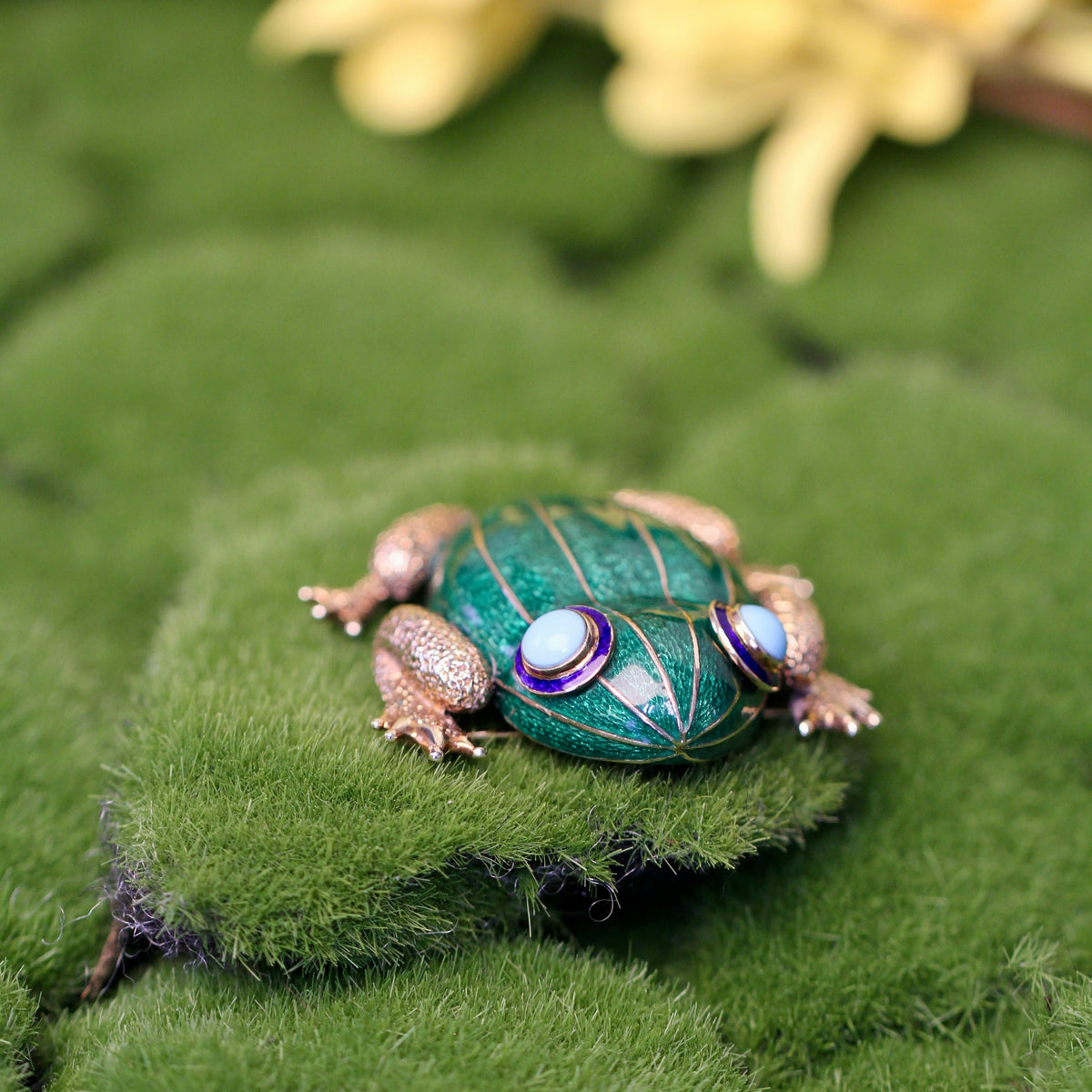 Brooch / Pin | Carroll's (view 2)