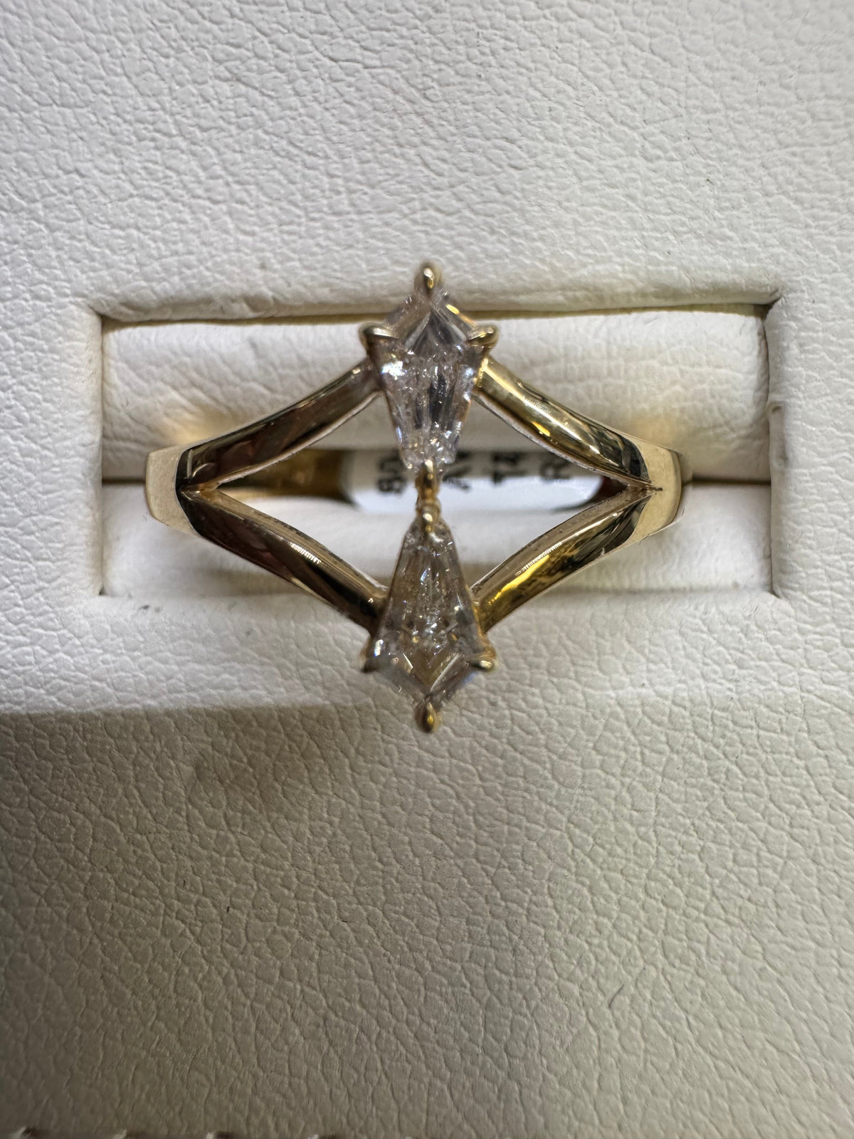 14K Yellow Gold Fashion Rings | Carroll's